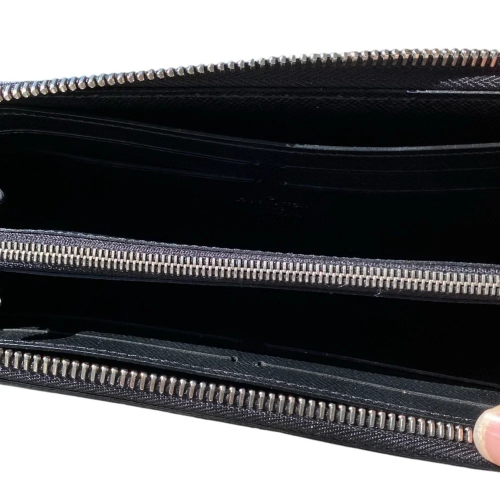 Louis Vuitton Wallet Black Leather
